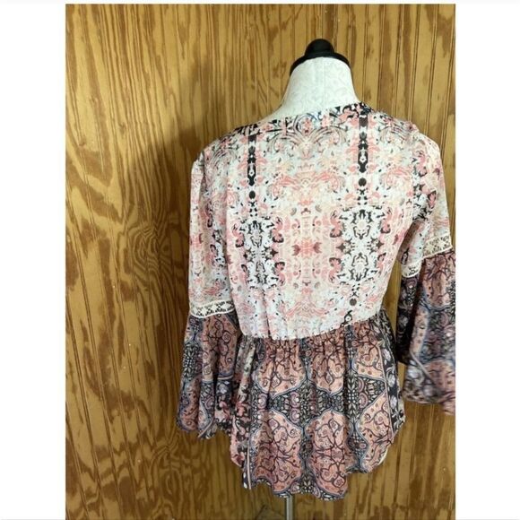 BEBE Blouse - Picture 7 of 16